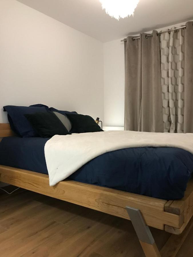 לה מונג'י Le Chalet Des Etoiles מראה חיצוני תמונה